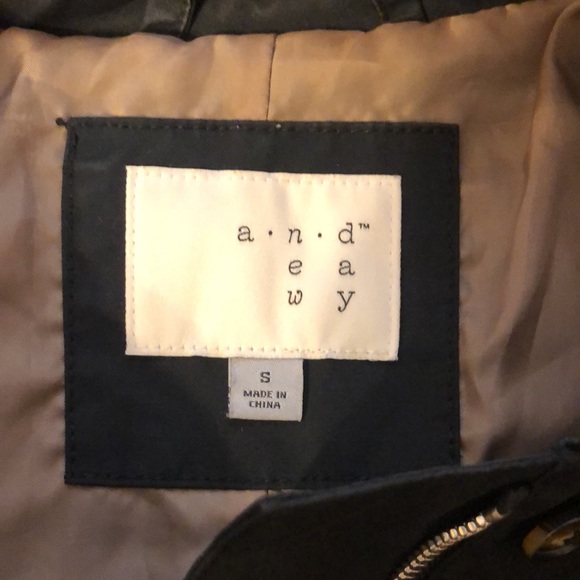 A New Day Hooded Trench - Picture 8 of 11